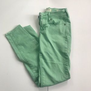 Bullhead mint green jeggings size 0